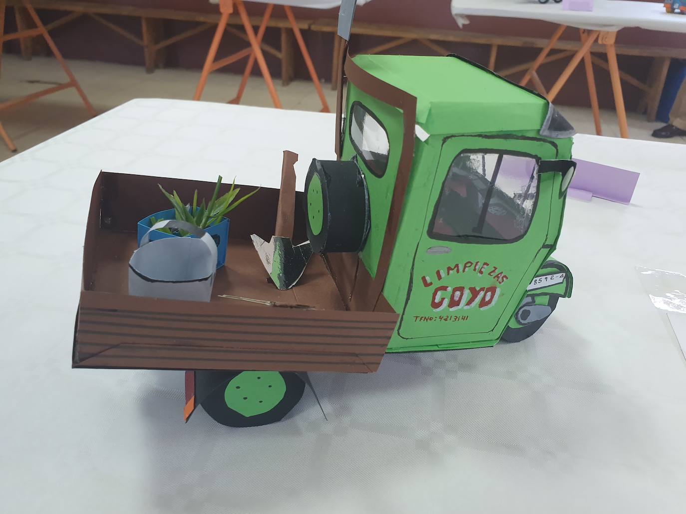 Uno de los trabajos artesanos realizados por un vecino de Garcibuey.