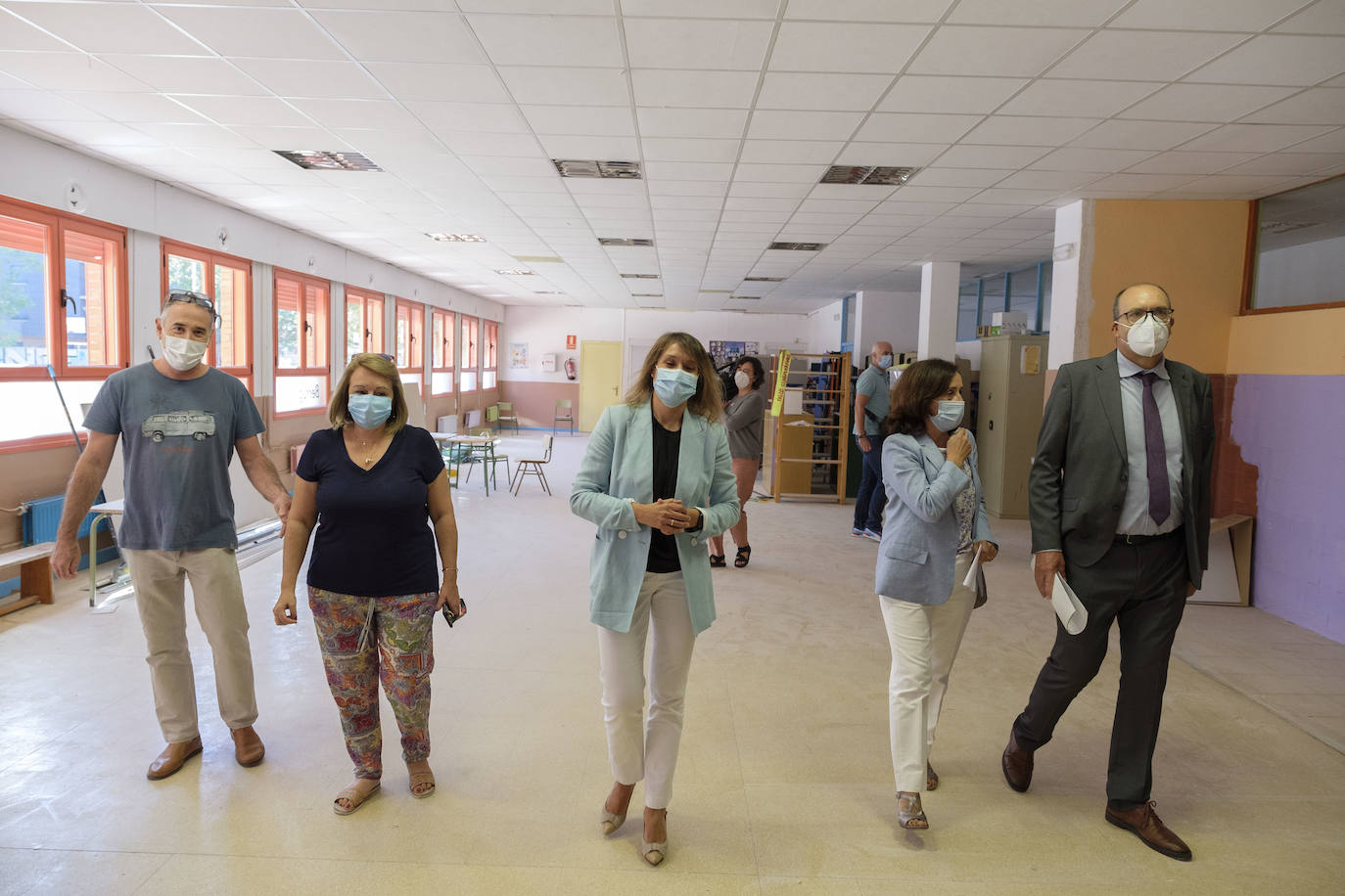 Fotos: La consejera de Educación, Rocío Lucas, visita el colegio Alonso Berruguete de Valladolid