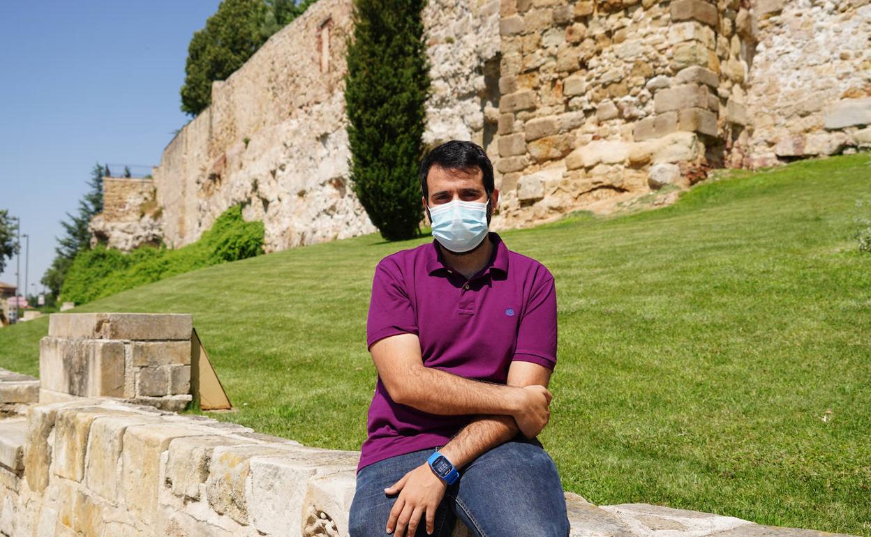 Álvaro Antolín es concejal del Grupo Municipal Socialista en el Ayuntamiento de Salamanca. 