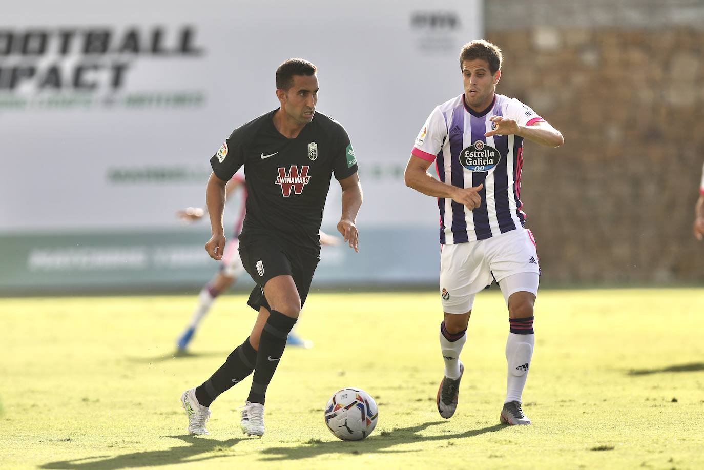 El Real Valladolid ha goleado esta tarde al Granada en el segundo partido amistoso de la pretemporada. 