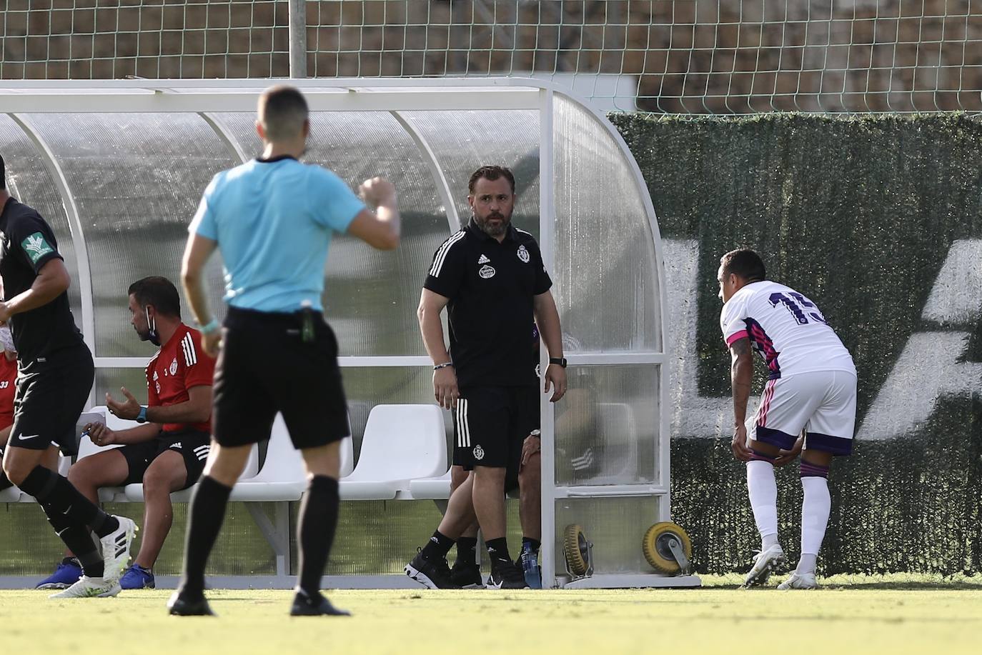 El Real Valladolid ha goleado esta tarde al Granada en el segundo partido amistoso de la pretemporada. 