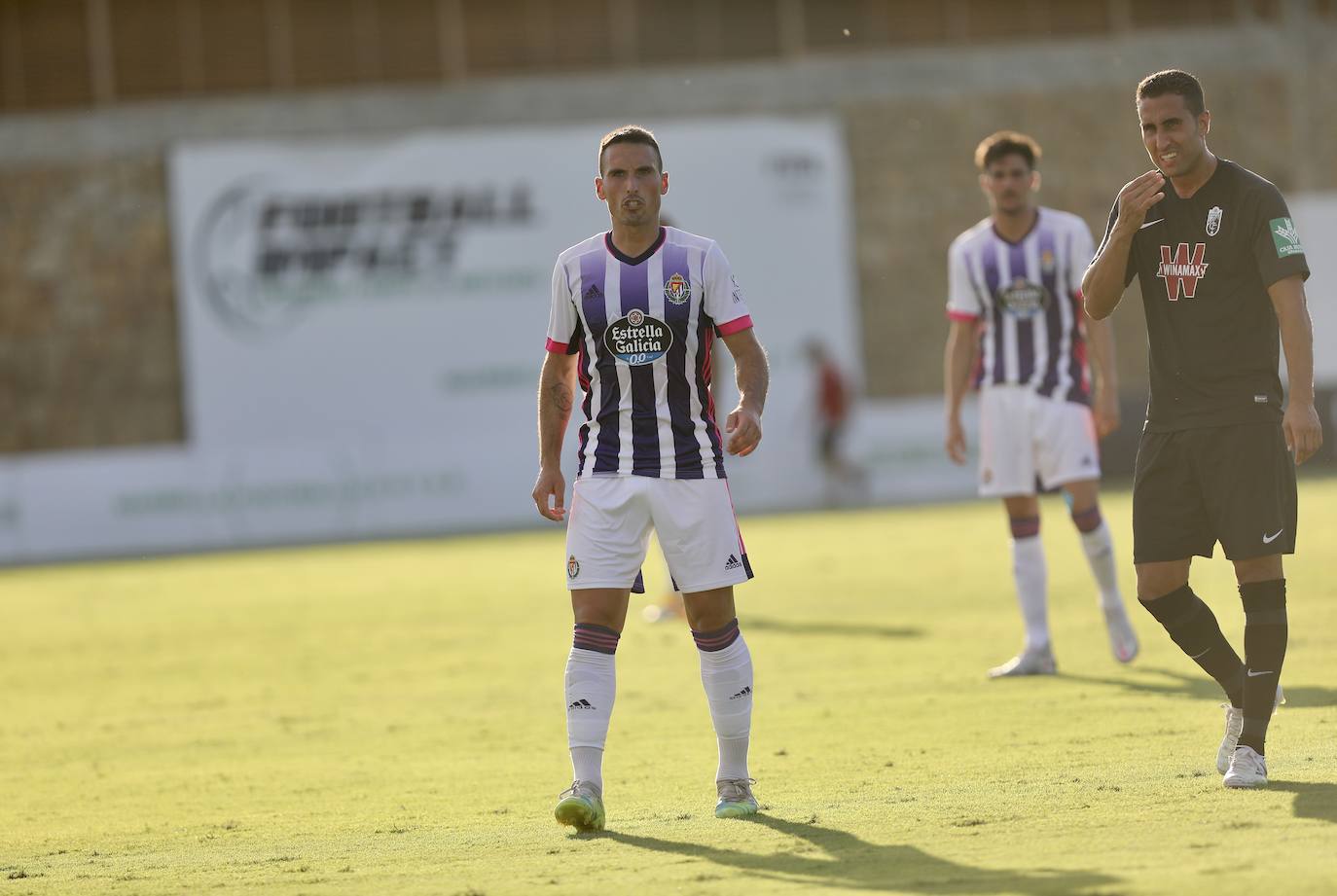 El Real Valladolid ha goleado esta tarde al Granada en el segundo partido amistoso de la pretemporada. 