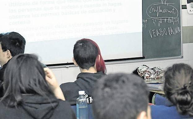 Un total de 8.100 alumnos de Castilla y León precisan una atención educativa especial