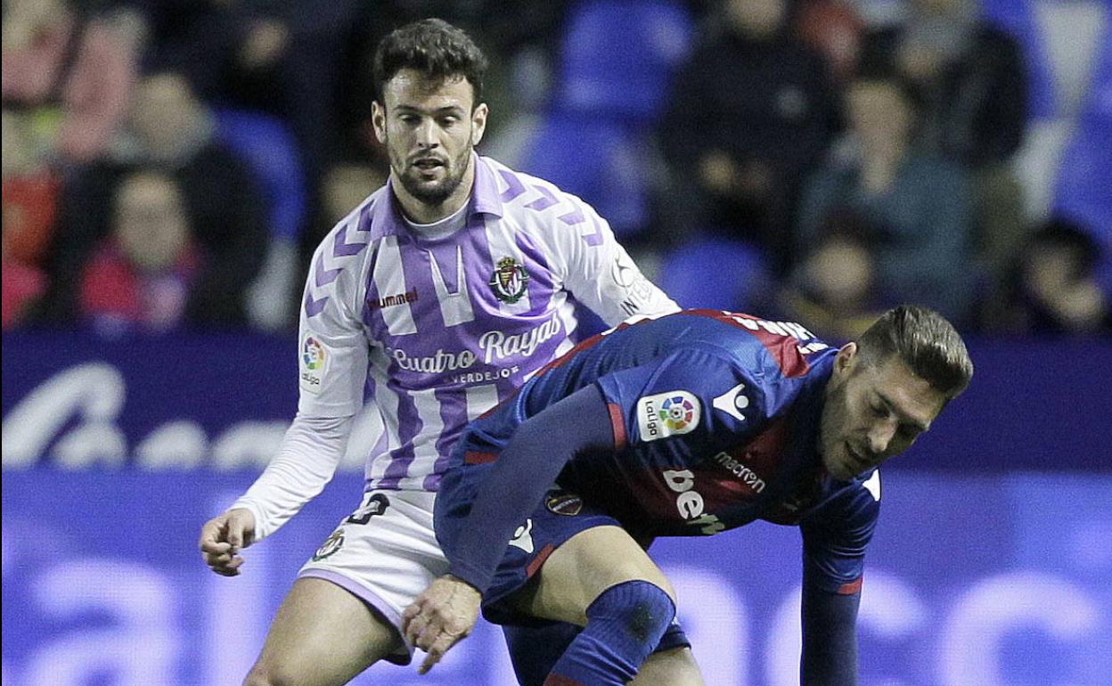 Moi Delgado, en un partido con el primer equipo. 