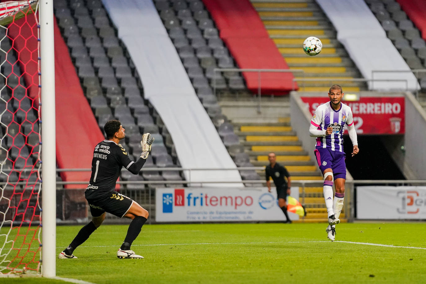 El cansancio acabó de nuevo pasando factura a un Pucela que solo hizo dos cambios y que ofreció momentos de muy buen fútbol