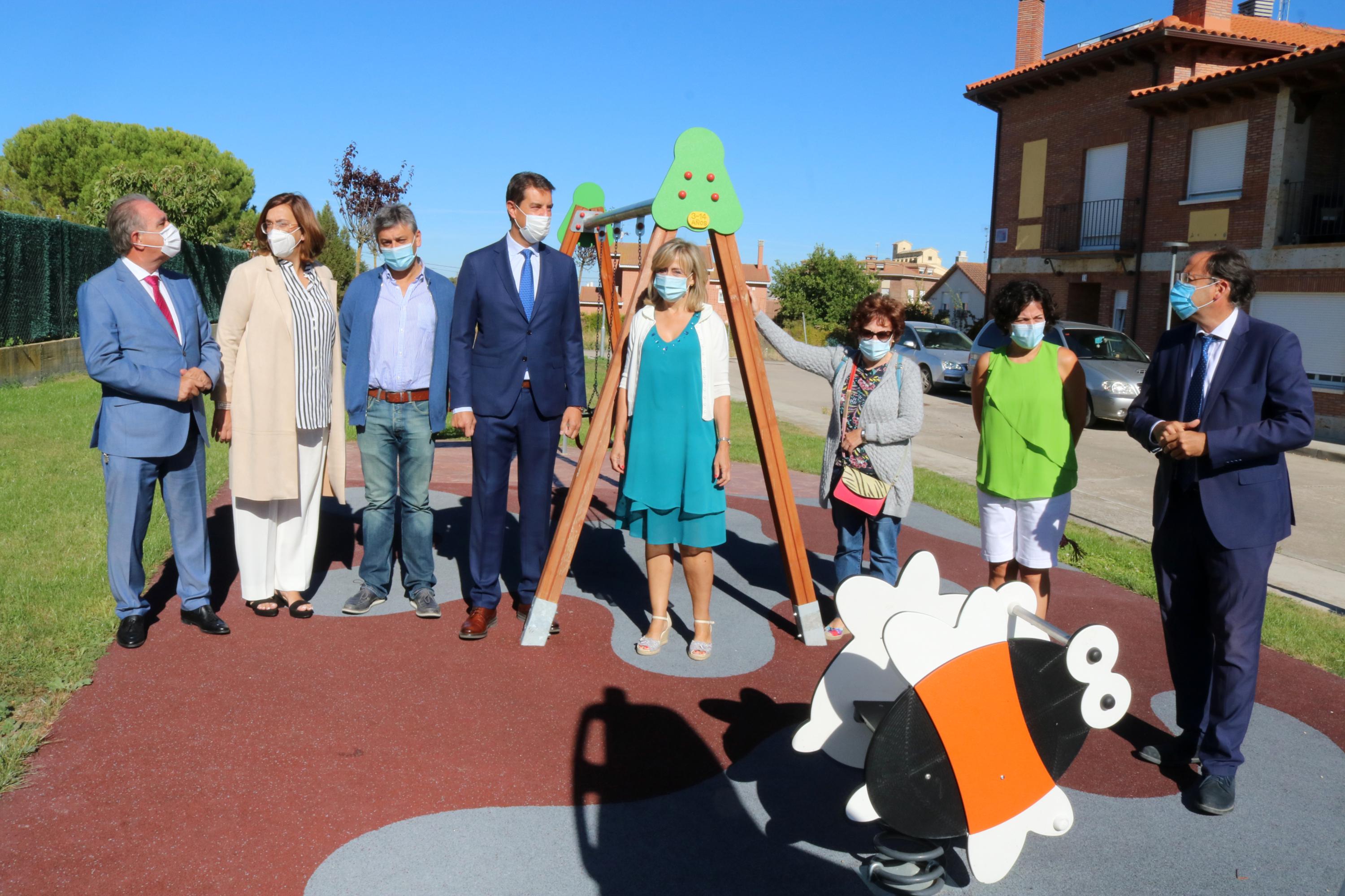 El consejero de Presidencia de la Junta de Castilla y León, Ángel Ibáñez, visitó Baltanás