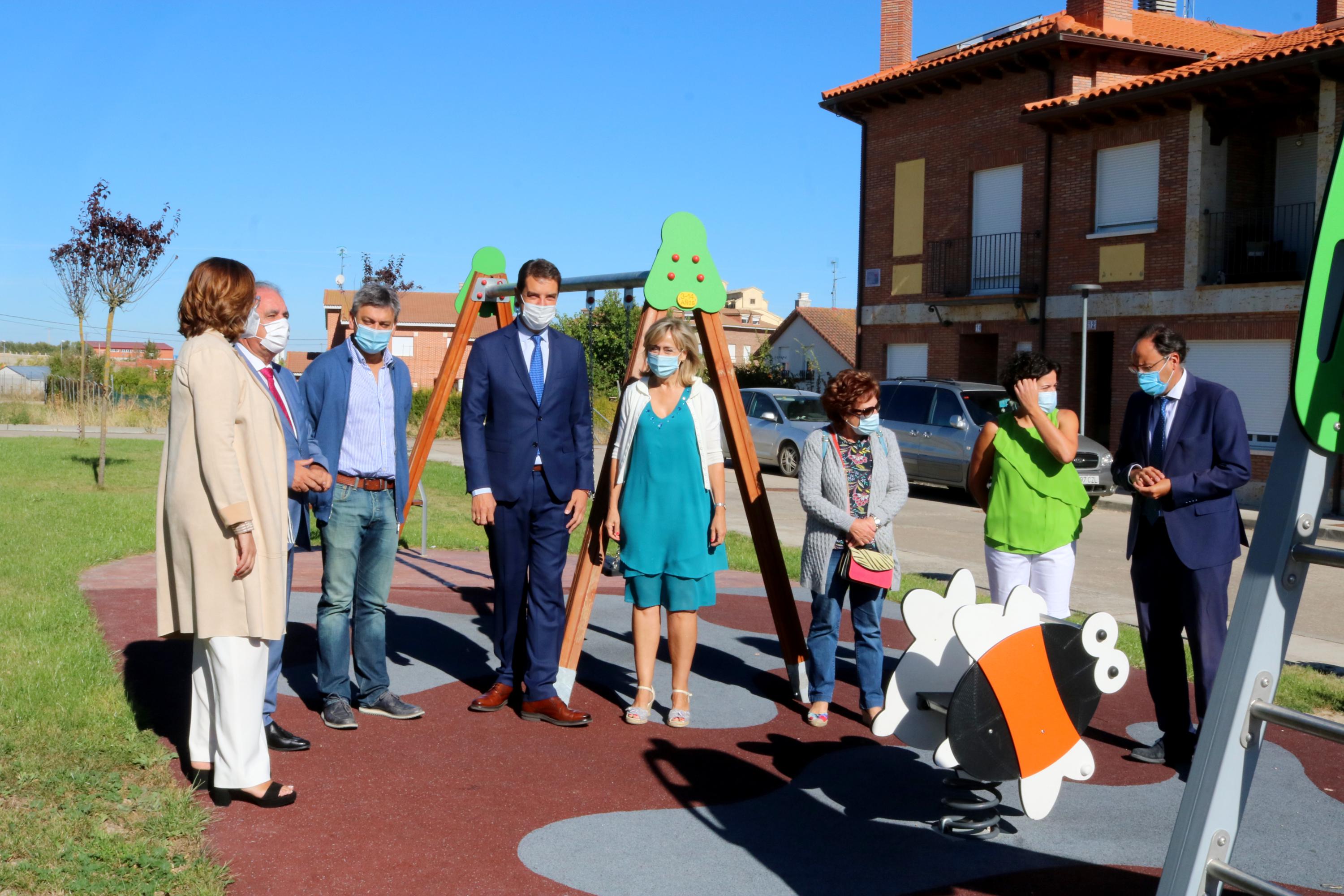 El consejero de Presidencia de la Junta de Castilla y León, Ángel Ibáñez, visitó Baltanás