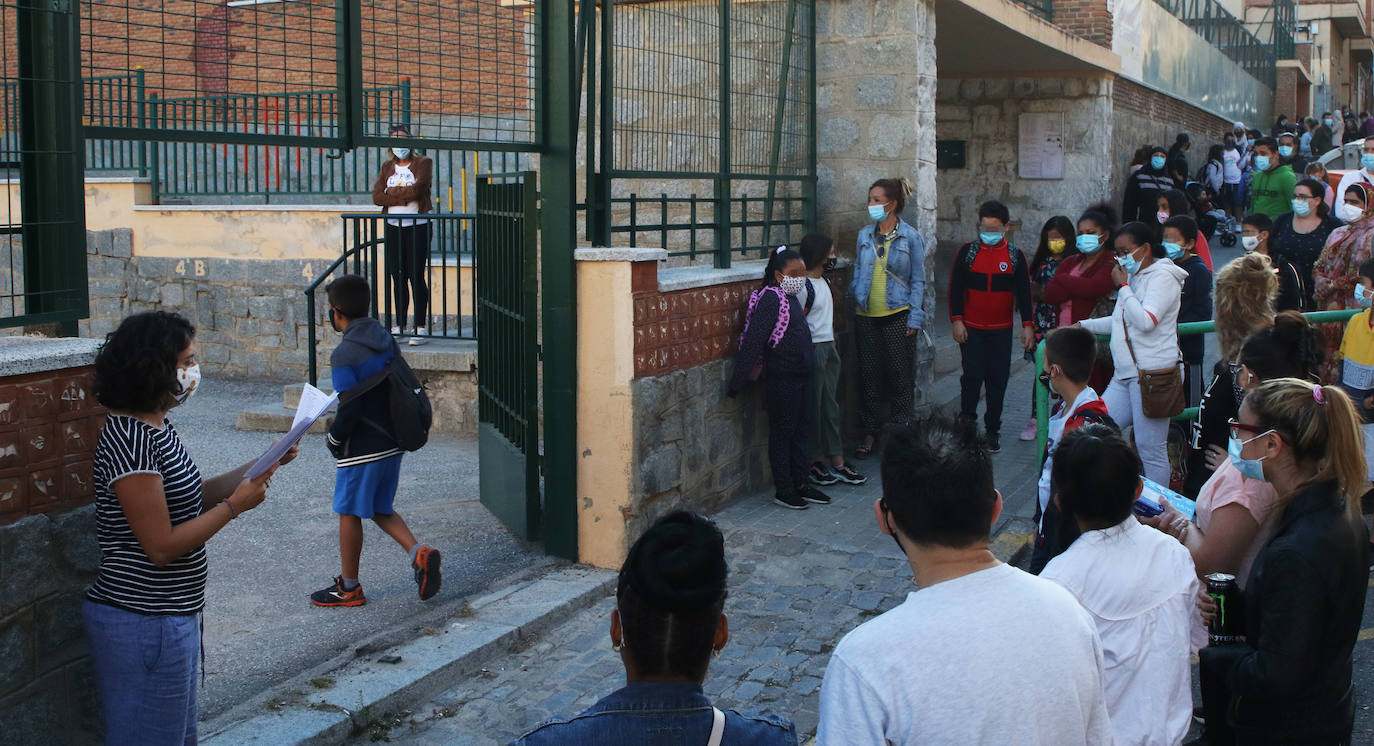 12.000 niños segovianos han vuelto a las aulas. 