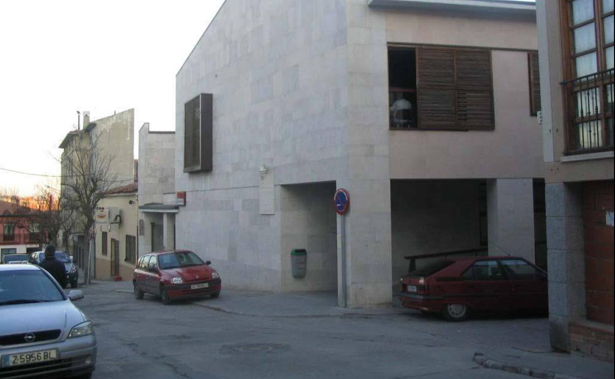 Exterior del centro de salud de Cuéllar..