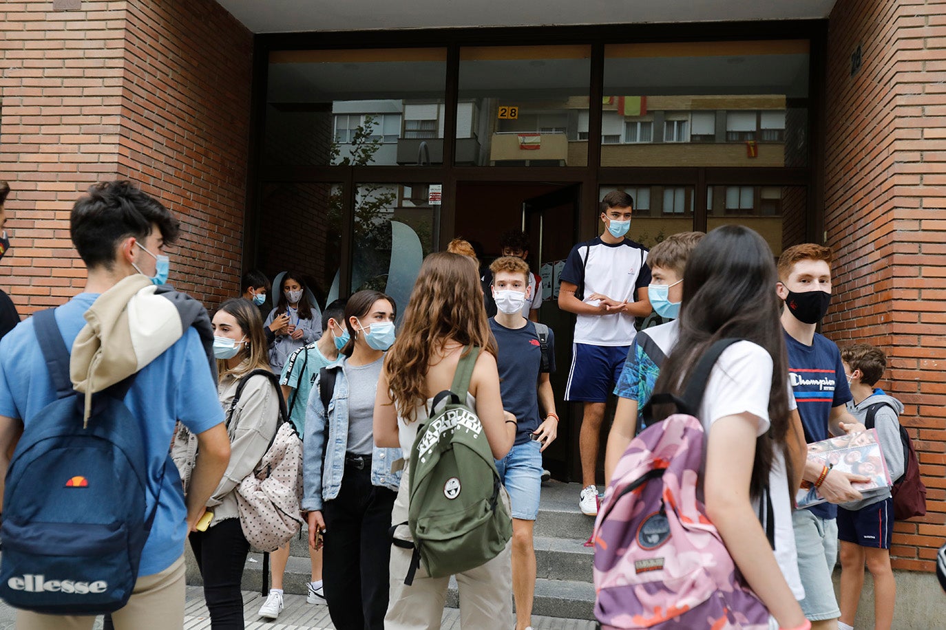 Los alumnos de la ESO y de Bachillerato de Palencia vuelven a clase.