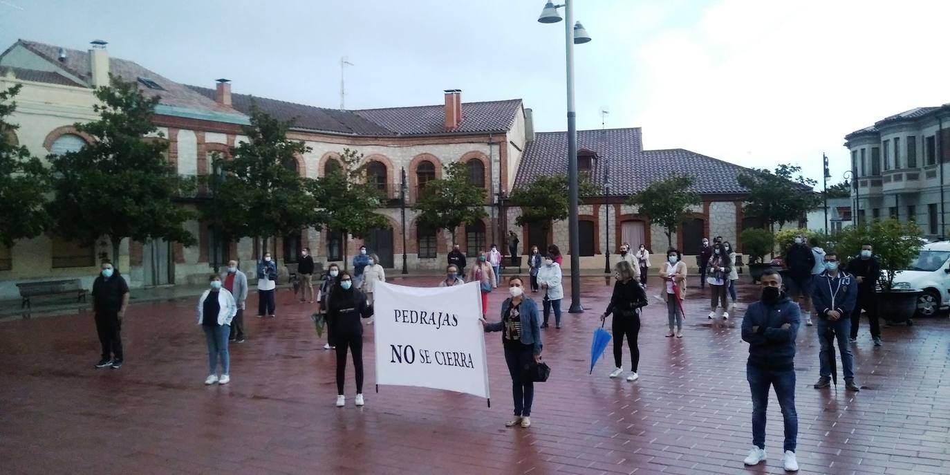 Concentraciones protesta contra el confinamiento decretado por la Junta en Iscar y Pedrajas de San Esteban. 