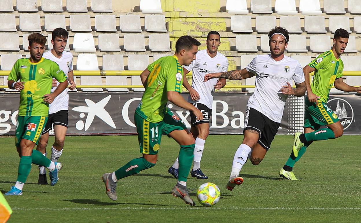 Una acción del Burgos-Unionistas del pasado domingo. 