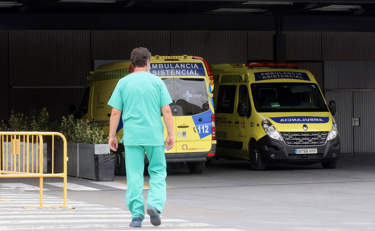 Zona de acceso al Hospital Clínico de Valladolid. 