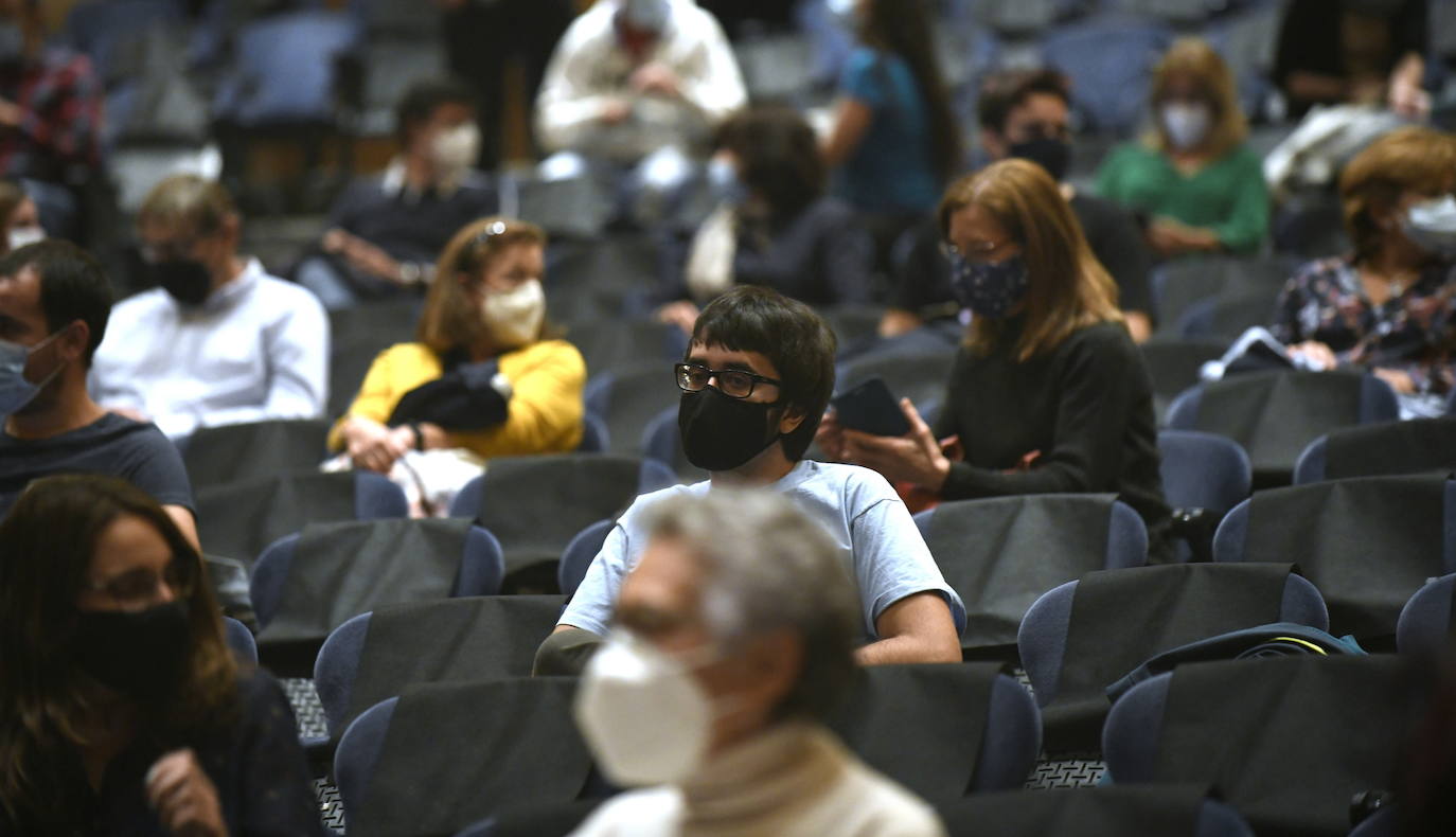 El grupo vallisoletano presenta su trabajo '30 aniversario: Solo recuerdo lo bueno, de lo malo nada' dentro del ciclo 'A cielo abierto' que organiza el Ayuntamiento