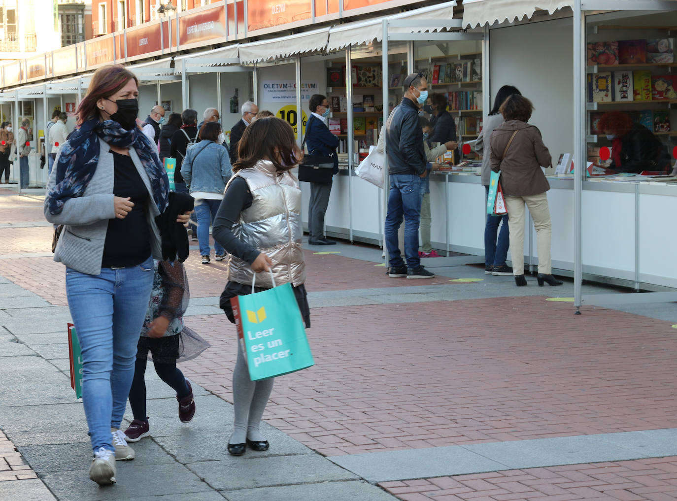 Fotos: Inauguración de la 53ª Feria del Libro de Valladolid