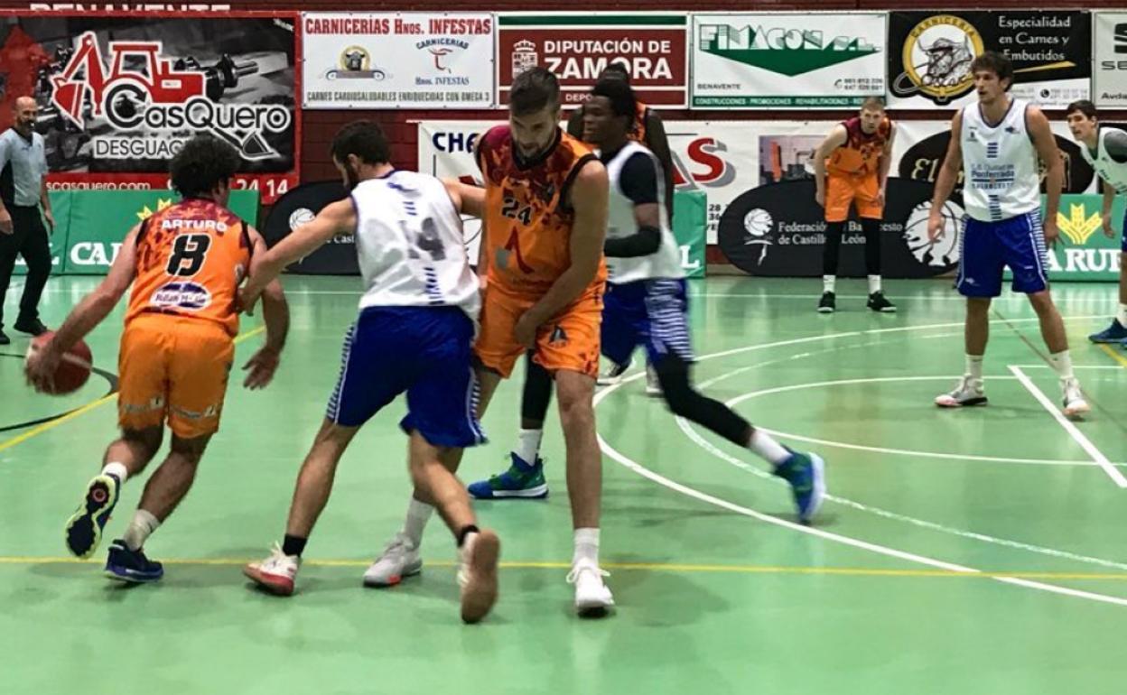Un flojo día en el tiro condena al Aquimisa Carbajosa ante Ponferrada (69-60)