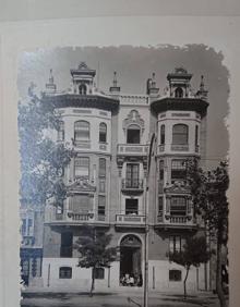 Imagen secundaria 2 - Suplemento de fiestas editado por El Norte en septiembre de 1895, fotografías de la Acero de Recoletos (con la construcción de la fuente de Zorrilla el mismo año) y fotografía en el Paseo de Zorrilla, en 1914.