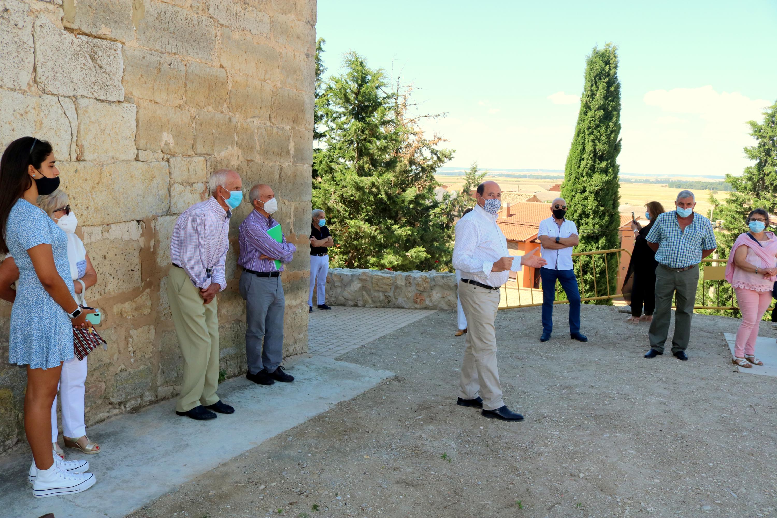 Reinoso de Cerrato cuenta con un mirador ubicado junto a la Iglesia Parroquial