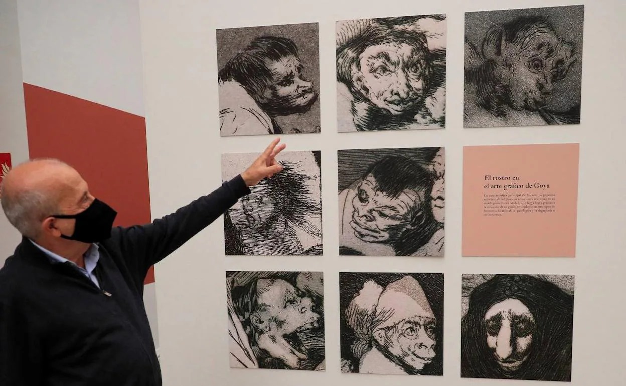 Juan Bordes, director de la Calcografía Nacional, presentando la muestra 'Goya, tres lecturas'. 