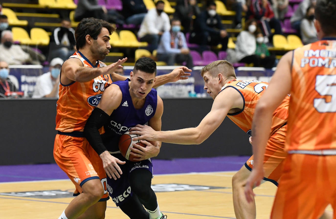 Fotos: Real Valladolid 87-80 Tizona Burgos