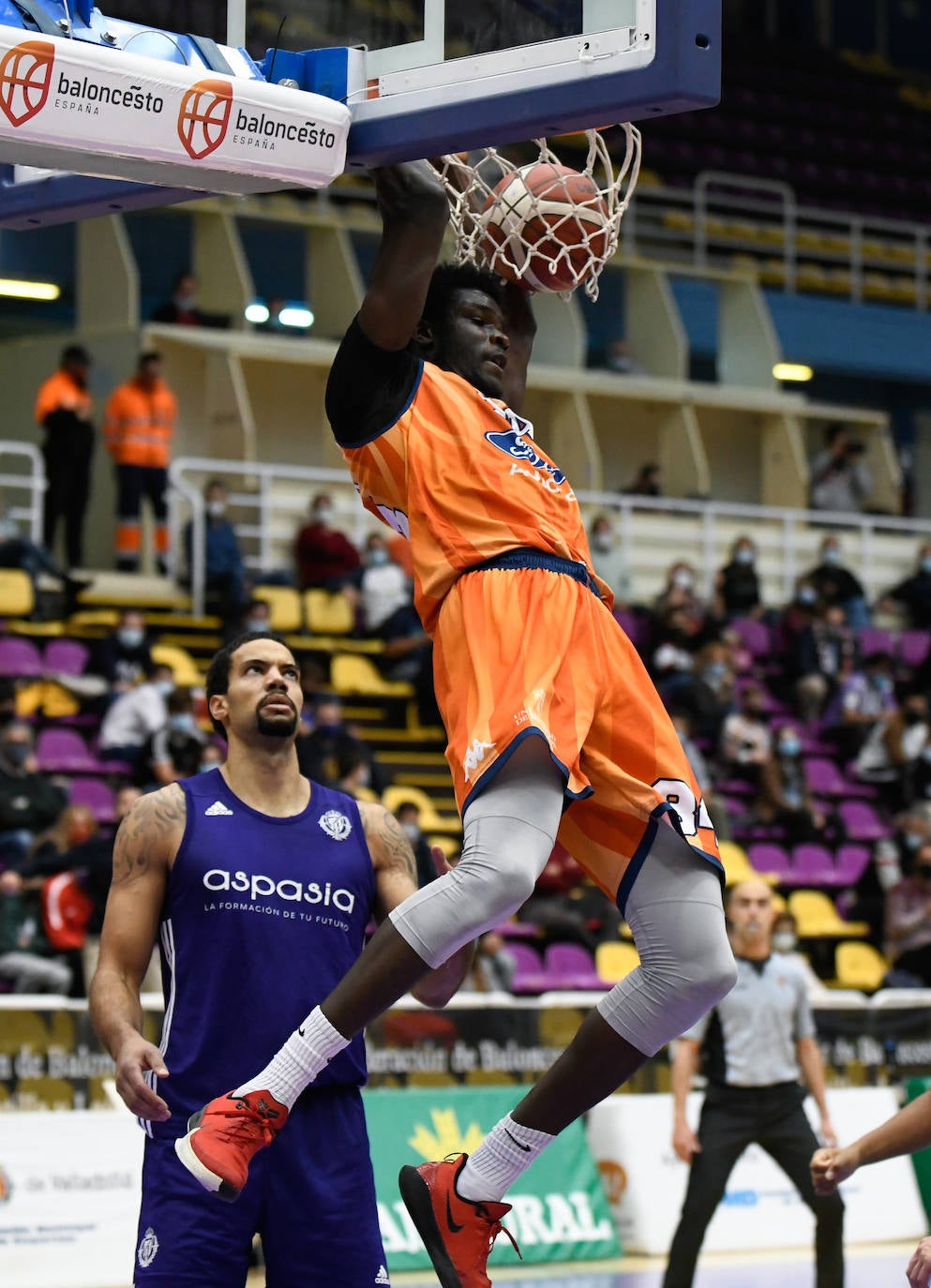 Fotos: Real Valladolid 87-80 Tizona Burgos