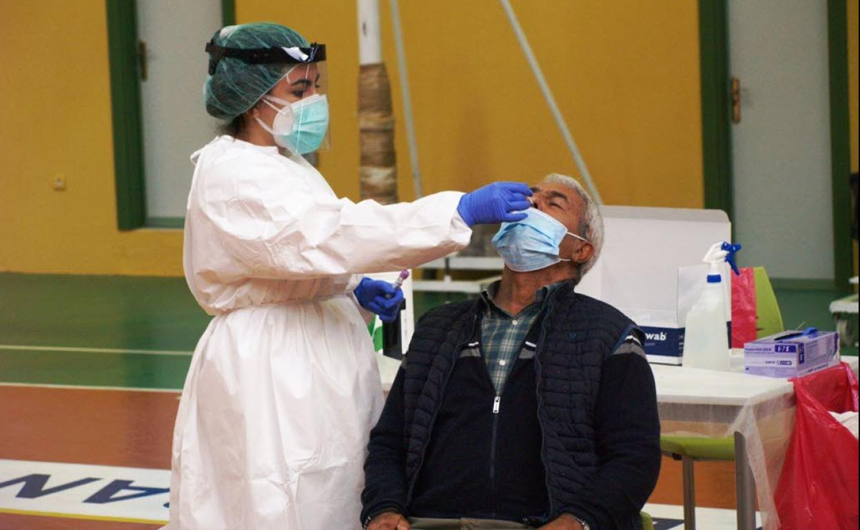 Pruebas PCR en Predrajas de San Esteban, Valladolid. 