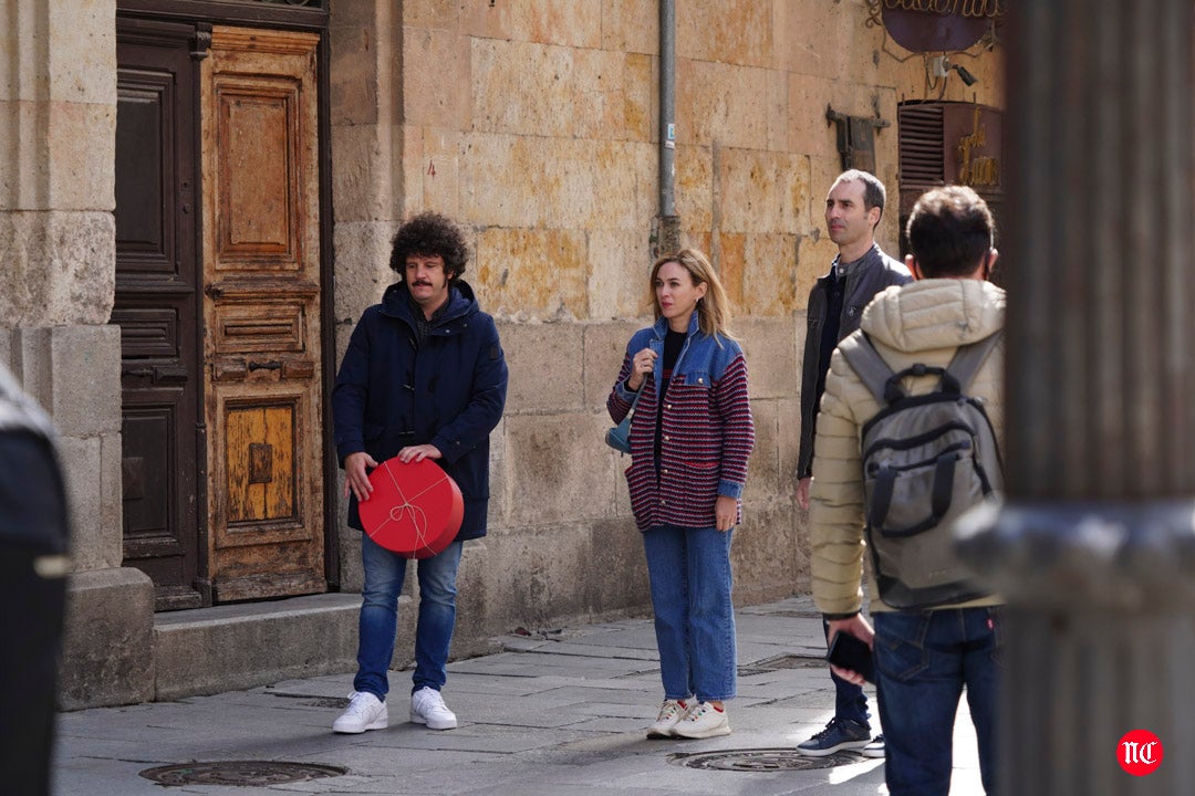 Momento del rodaje de Rutas Bizarras en Salamanca