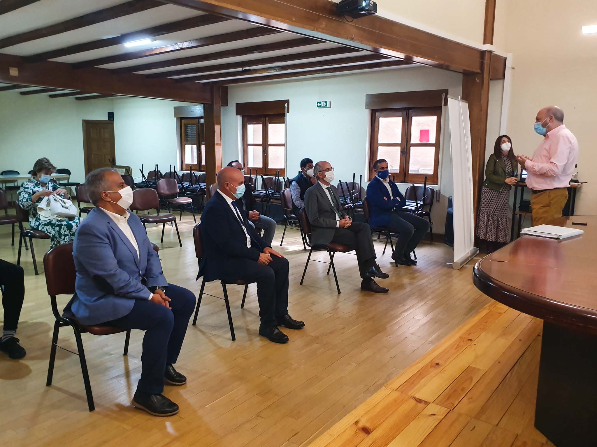 Fotos: San Esteban de la Sierra abre las puertas del Centro de Referencia Comarcal Vida Independiente