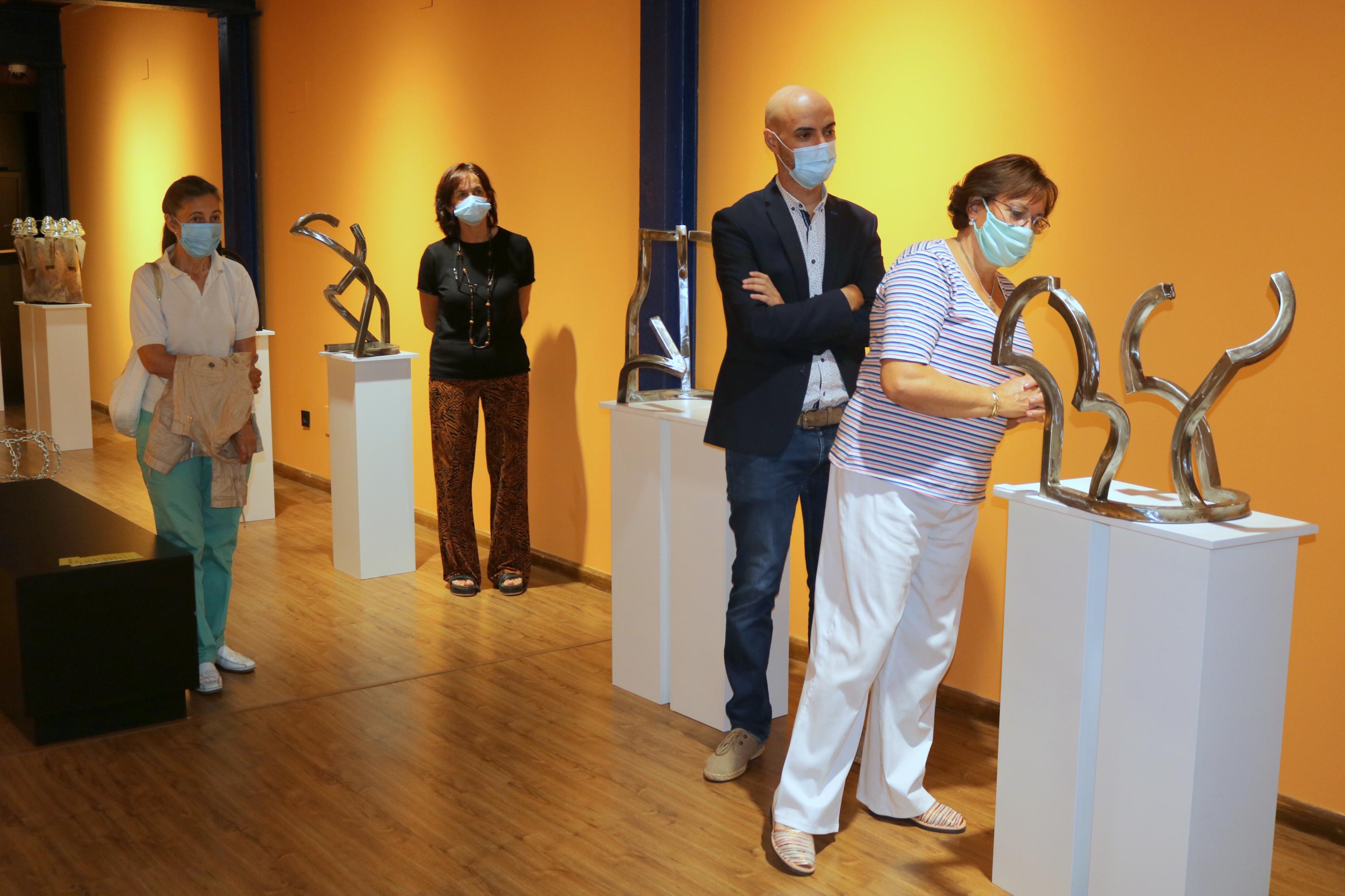 Fotos: El escultor Carlos Mediavilla expone &quot;El Arte y la Vida&quot; en Baltanás