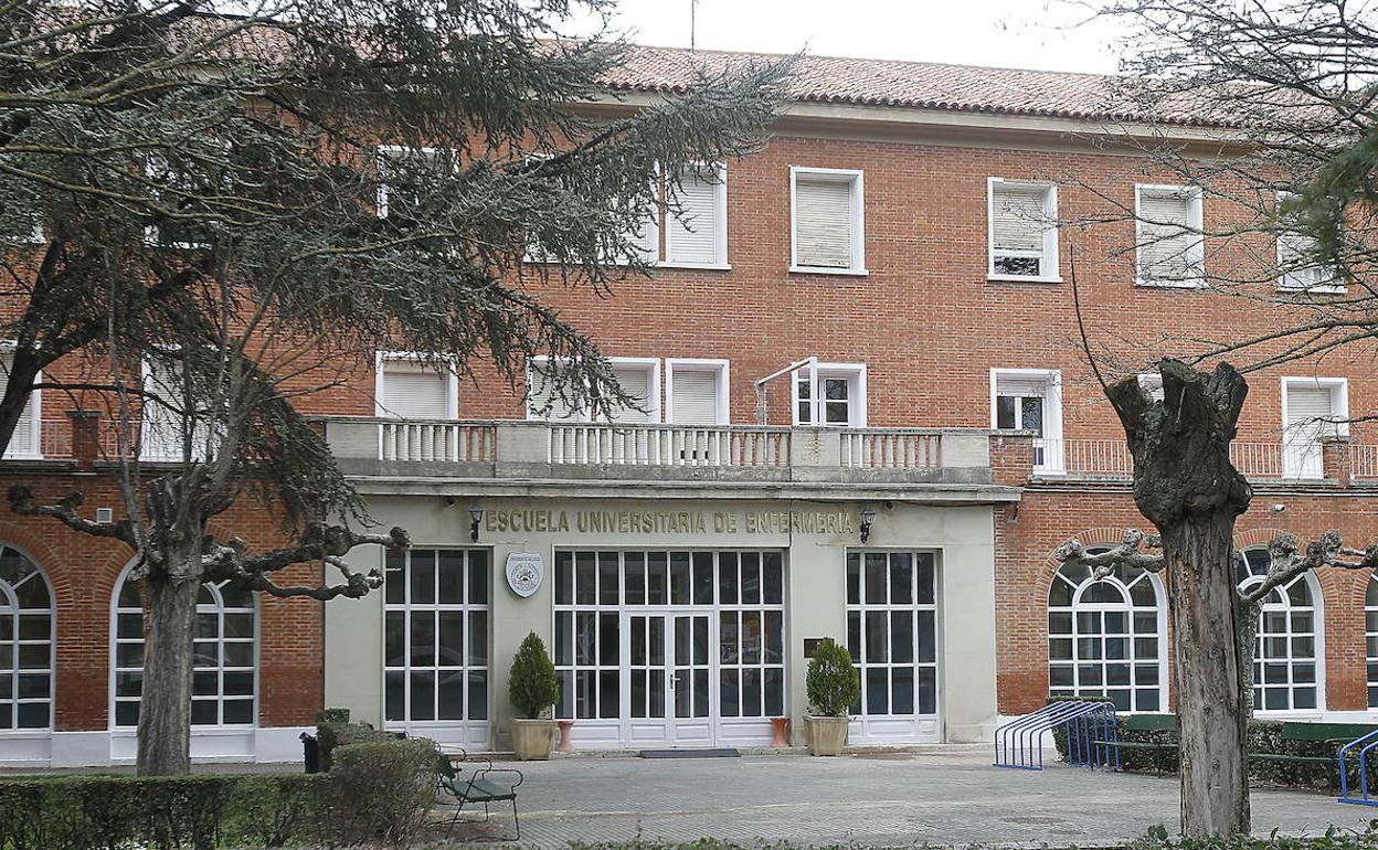 Ascienden a diez los positivos entre los estudiantes de Enfermería de Palencia