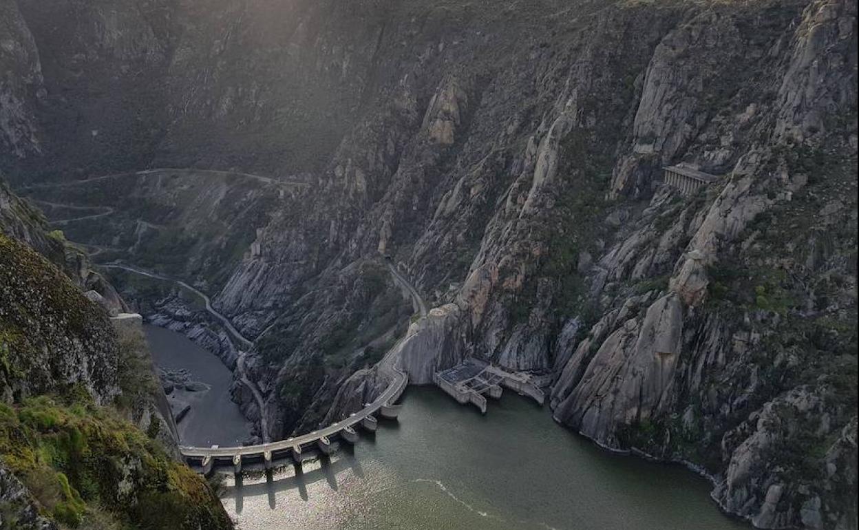 Presa de Aldeadávila.