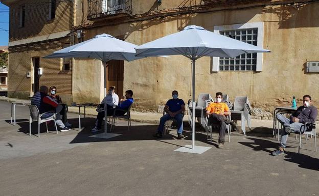 Un total de 16 zonas de Castilla y León se resiste al covid-19 en esta segunda ola de la pandemia