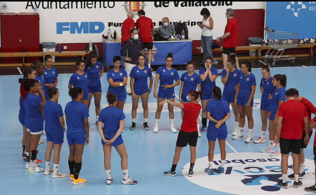 Imagen de la preentación del Aula en pretemporda. 