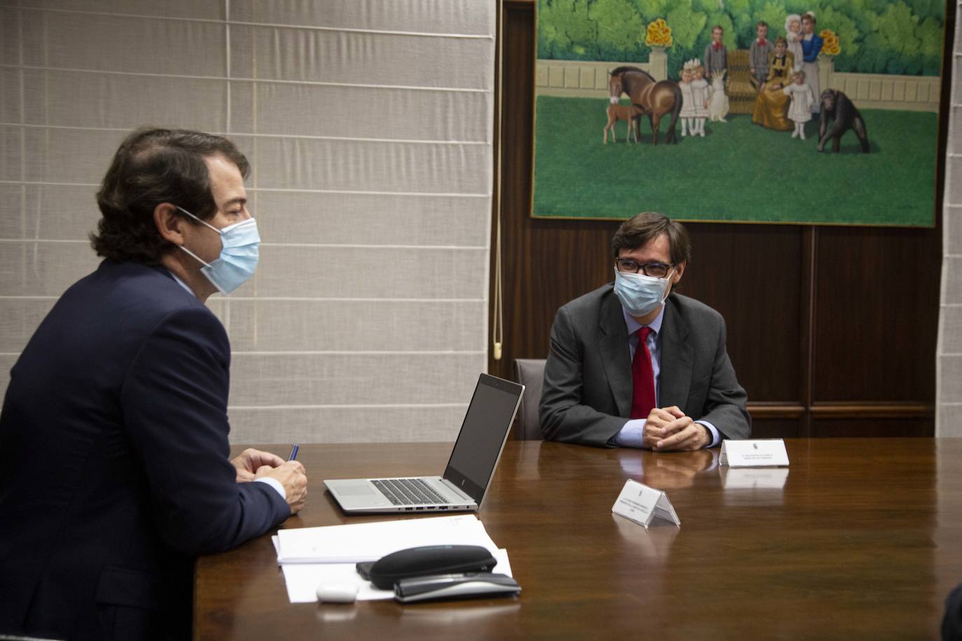 Salvador Illa ha tenido un encuentro con Alfonso Fernández Mañueco y Francisco Iega. 