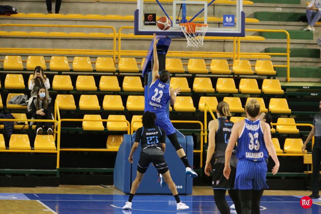 Perfumerías Avenida - Estudiantes 