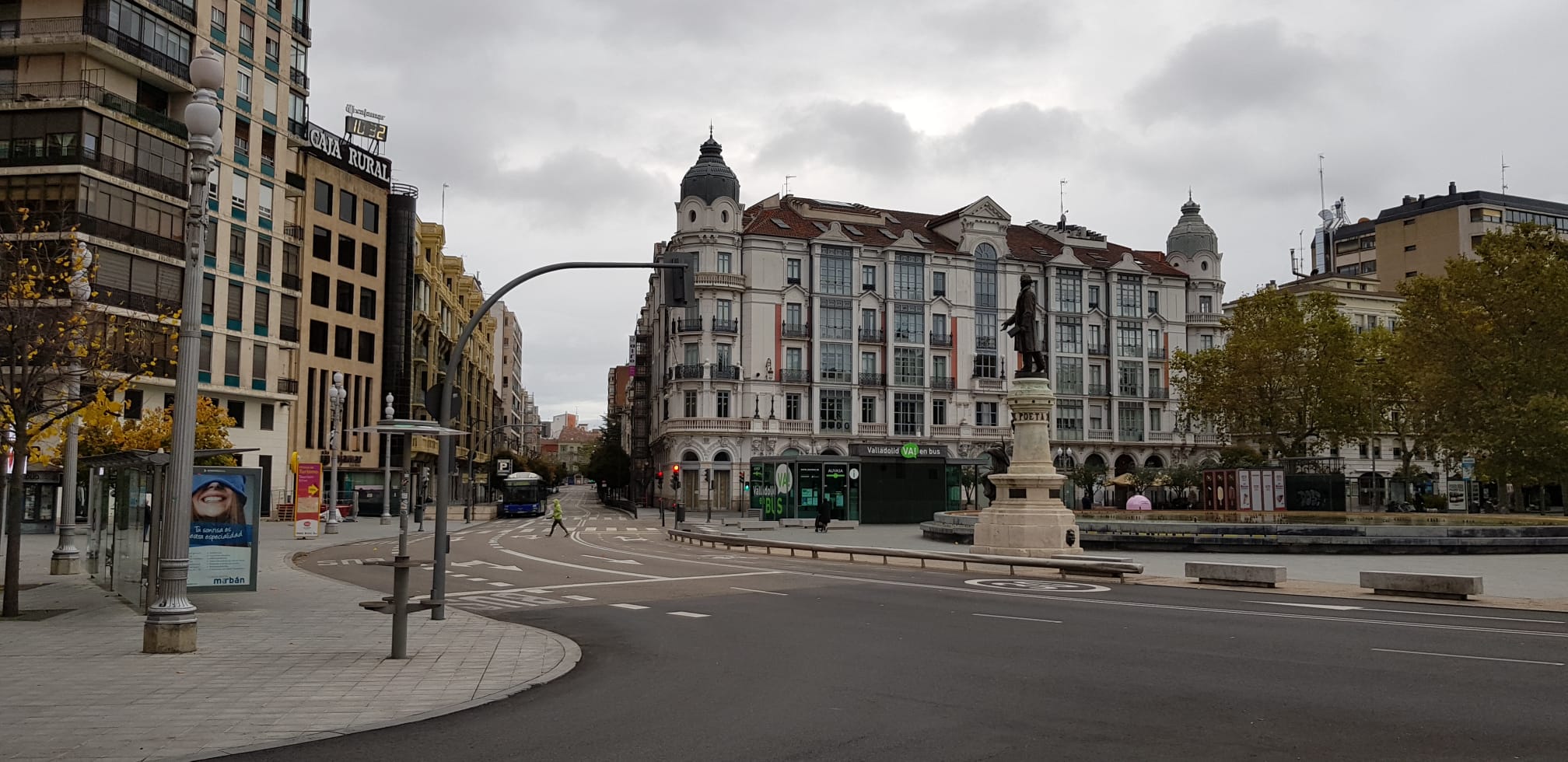 Fotos: Valladolid amanece tras el primer día de toque de queda