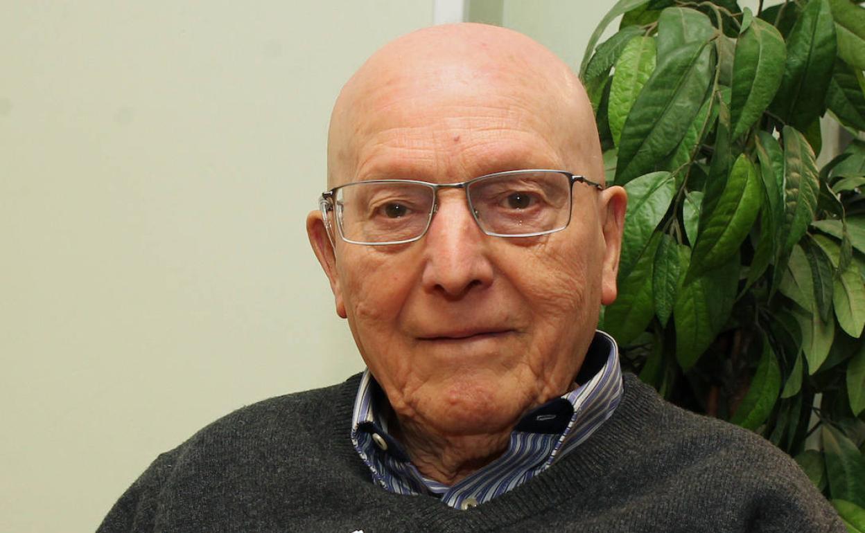 Julián Sanz Pascual en la presentación de su libro 'Una cultura de la verdad', en 2016. '