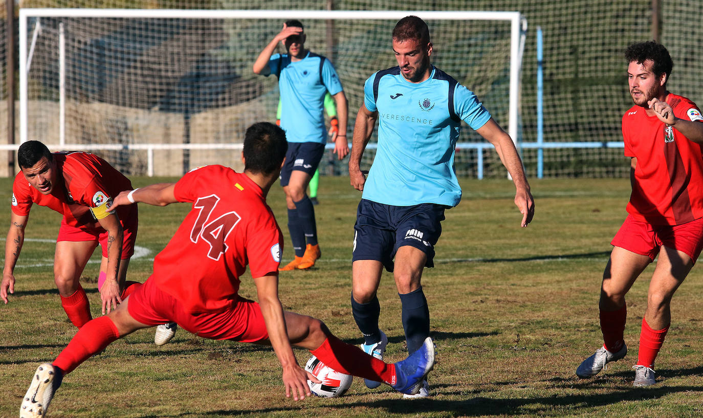 Fotos: La Granja se estrena con derrota