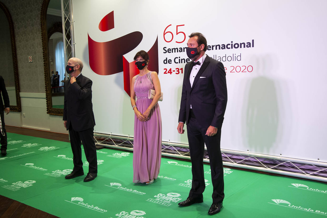 Javier Angulo, director del festival, Ana Redondo, concejala de Cutura y Óscar Puente, alcalde de Valladolid. 