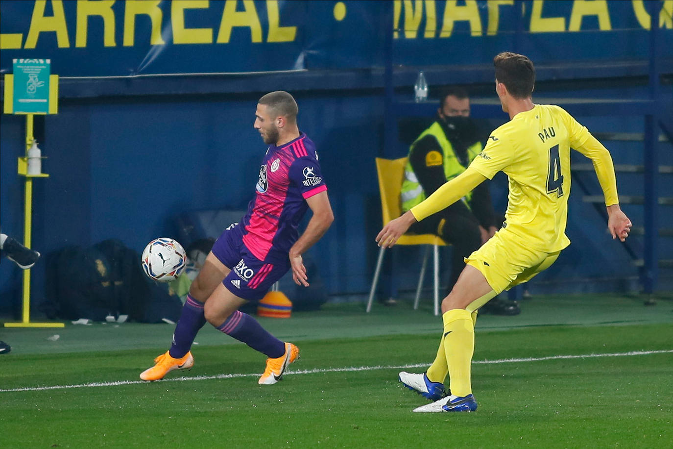 El Real Valladolid pierde por dos goles a cero contra el Villarreal. 