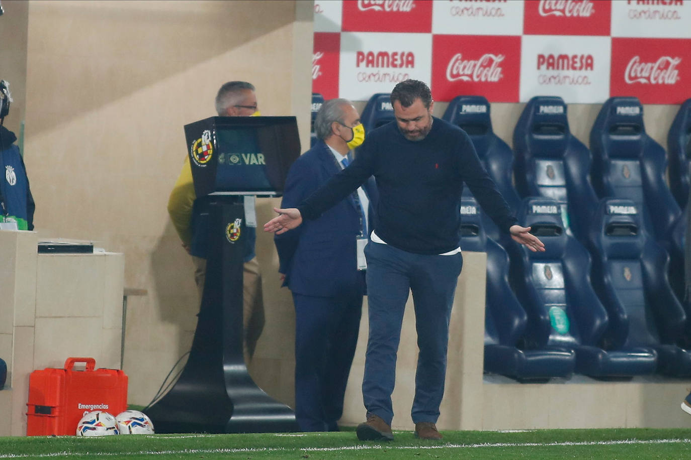 El Real Valladolid pierde por dos goles a cero contra el Villarreal. 