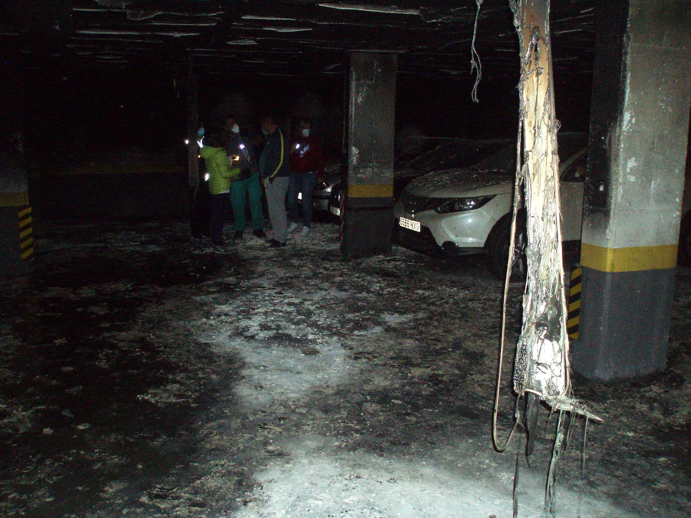 Fotos: Dos incendios en menos de 24 horas en garajes de Valladolid