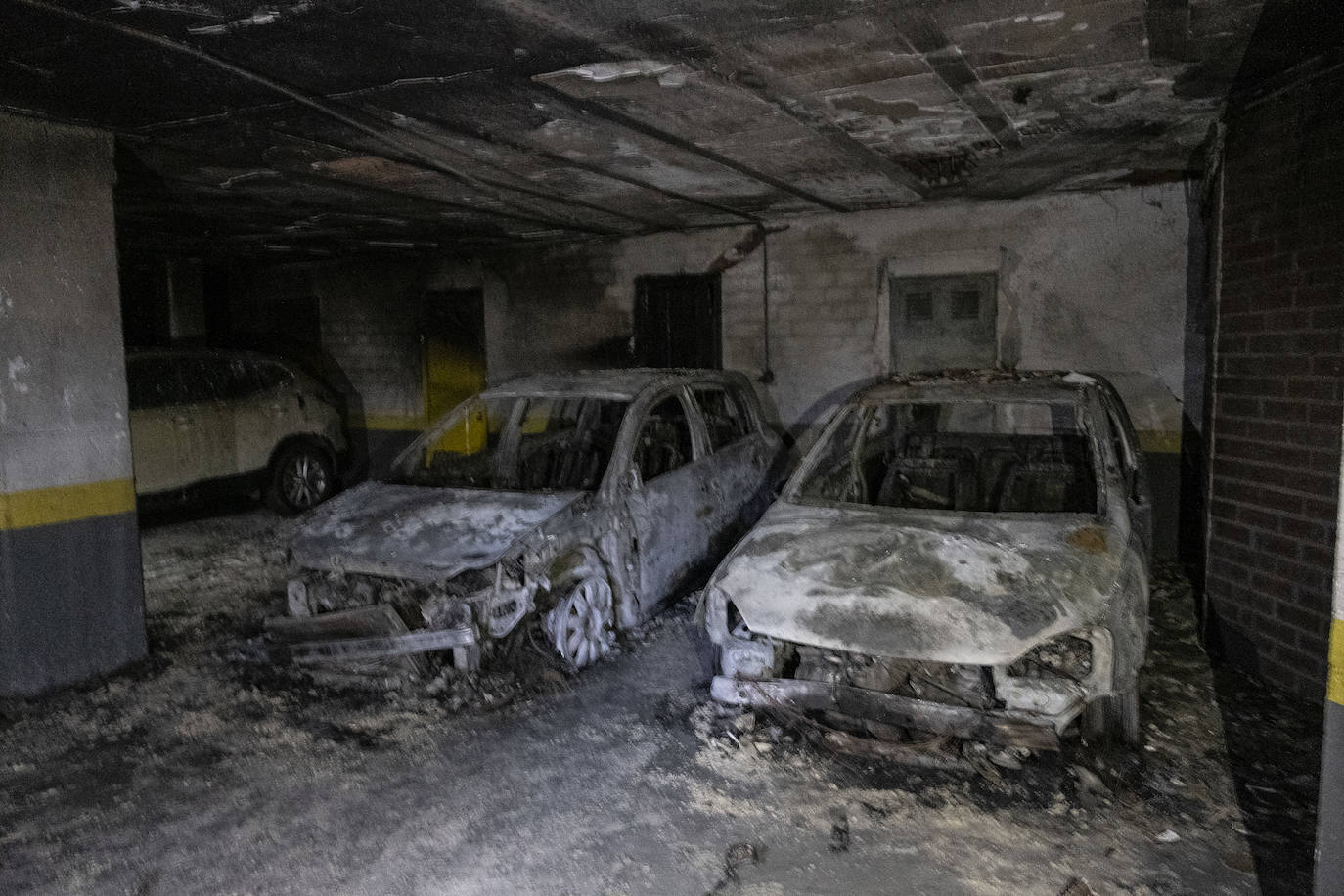 Fotos: Dos incendios en menos de 24 horas en garajes de Valladolid