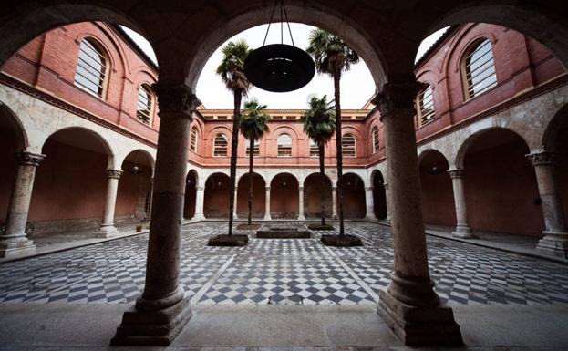 Patio interior del Palacio.