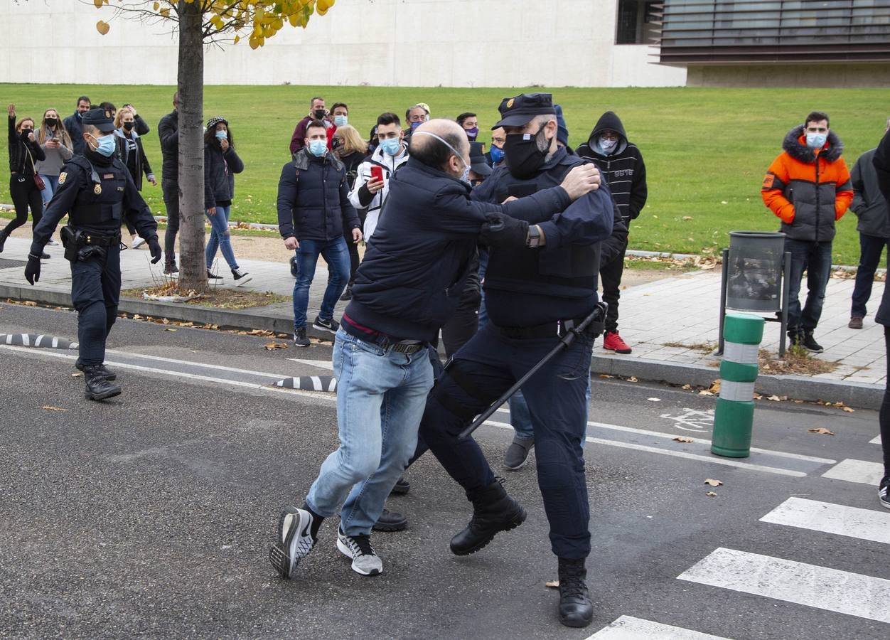 Fotos: Manifestación de hosteleros en Valladolid