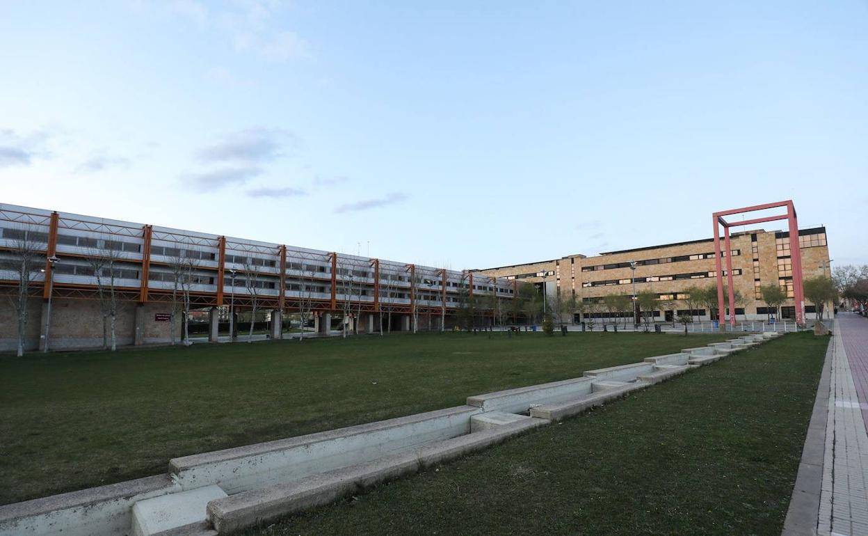 Una exposición aborda la aportación arquitectónica del Campus Unamuno