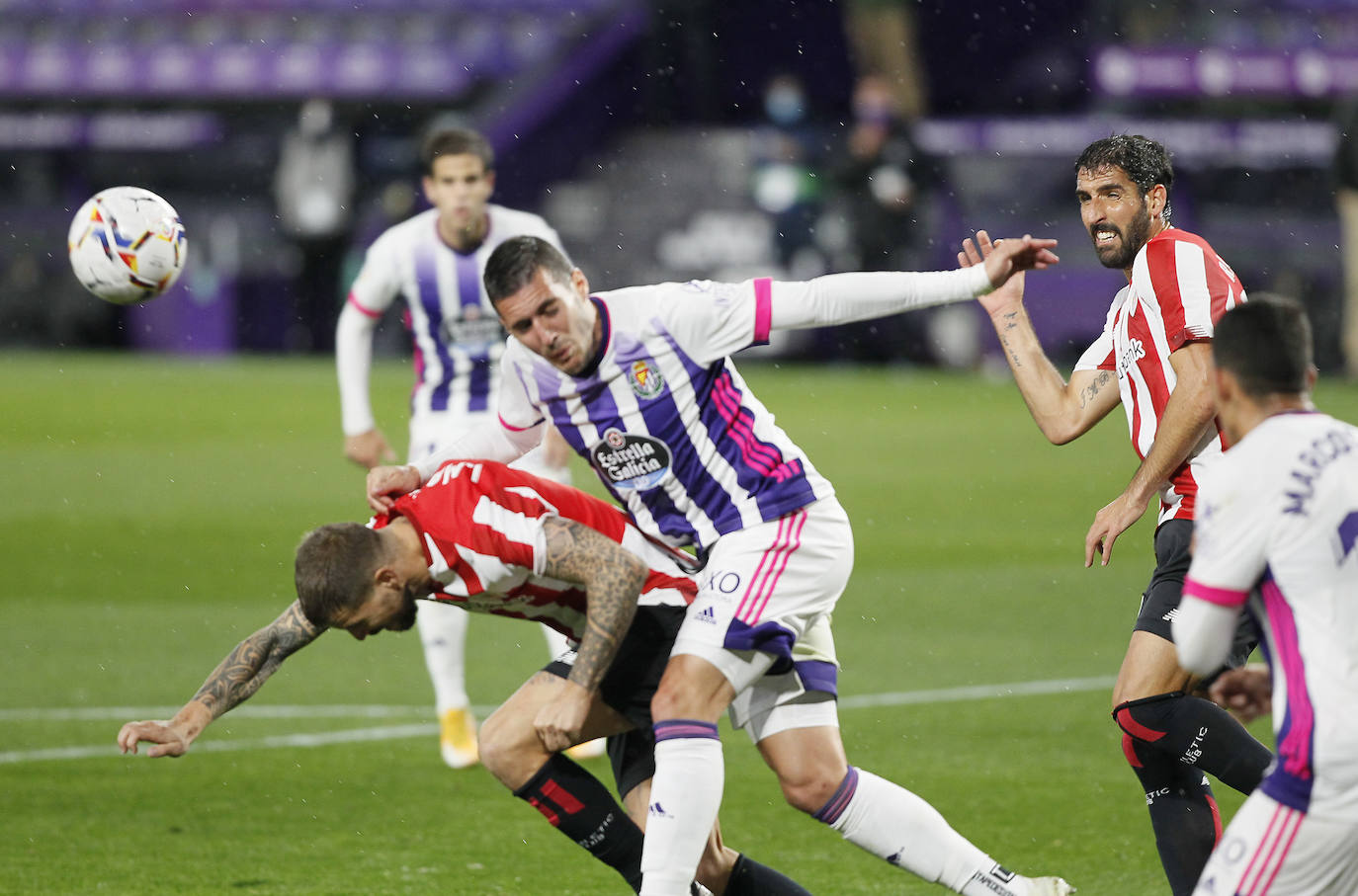 Fotos: Primera victoria de la temporada del Real Valladolid ante el Athletic