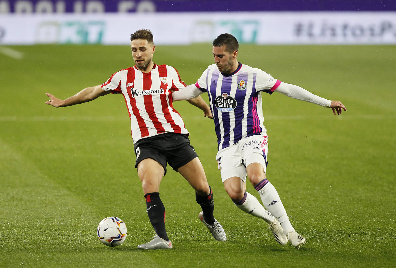 Fotos: Primera victoria de la temporada del Real Valladolid ante el Athletic