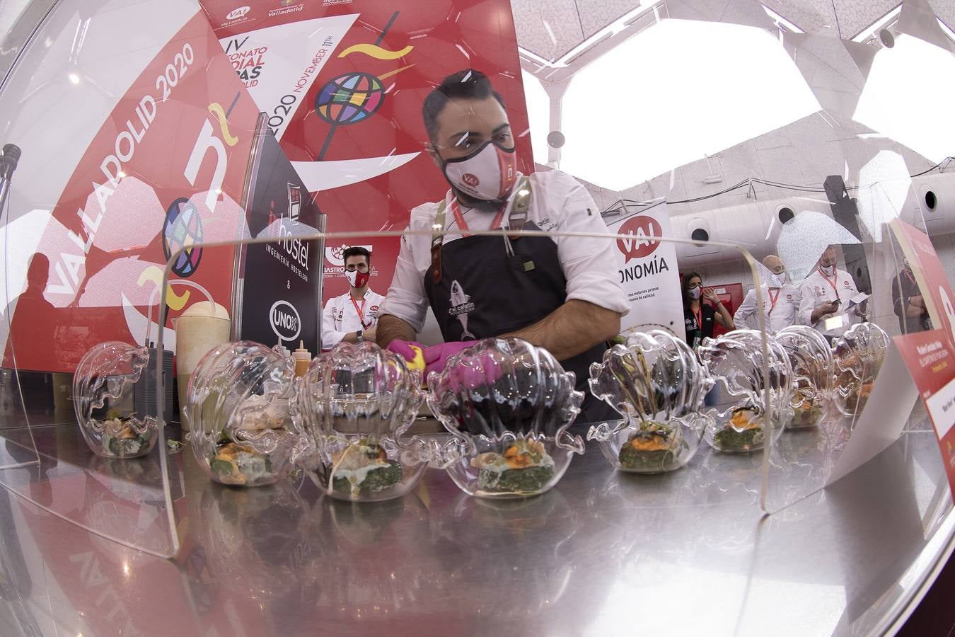 Fotos: Segunda jornada en el XVI Concurso Nacional de Pinchos Ciudad de Valladolid