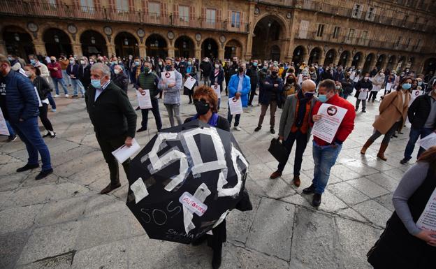 Trescientas personas reclaman en Salamanca un plan de rescate para autónomos